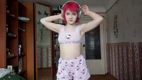 Alice Kaneki online show from April 4, 8:02 am