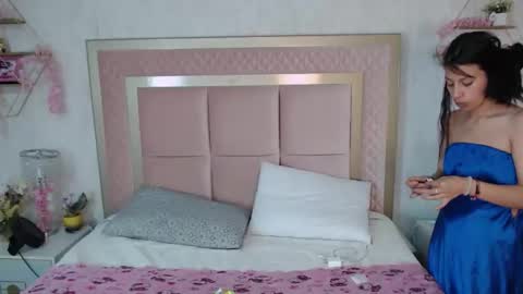 madhison_5 online show from May 1, 12:41 pm