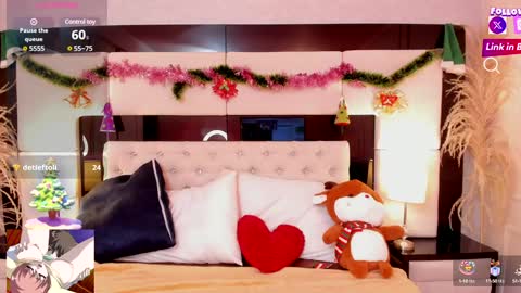 Maddison online show from December 19, 1:18 pm