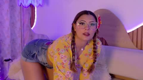    online show from May 26, 7:02 pm