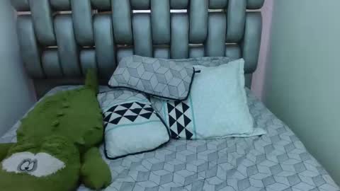 M A D I S O N online show from October 22, 12:21 pm