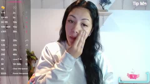 Snapshot of madisoncambel chatting on December 9, 10:11 am Madison Cambel online show from December 9, 10:11 am