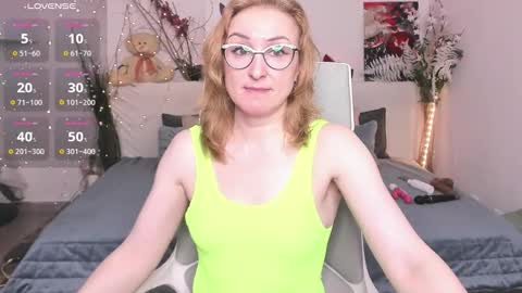 Madisson online show from February 2, 2:21 am