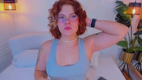 madissonmoore5 online show from September 29, 12:32 pm