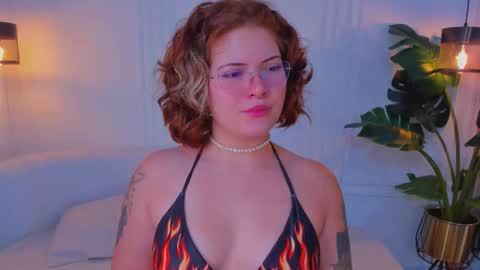 madissonmoore5 online show from October 1, 12:43 pm