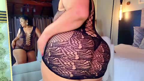 MADISSOONE  online show from March 31, 8:58 am