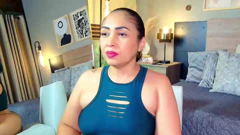 MADISSOONE  online show from May 26, 2:22 am