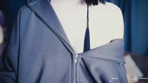 Alice online show from March 27, 8:09 pm