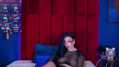 MadyLuxx online show from May 13, 6:46 pm