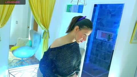 magali online show from October 3, 11:54 pm