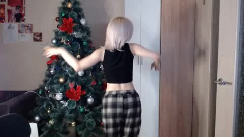 Sophia online show from December 19, 7:28 pm