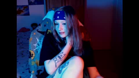 Magdalene Swaggy online show from April 2, 6:16 pm