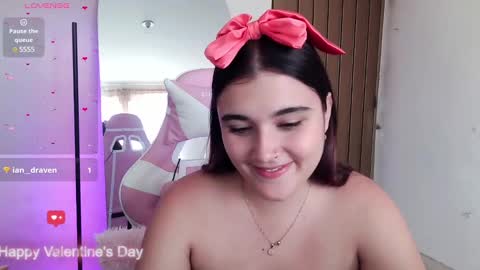 Snapshot of magic__smile chatting on February 14, 2:44 pm Luna online show from February 14, 2:44 pm