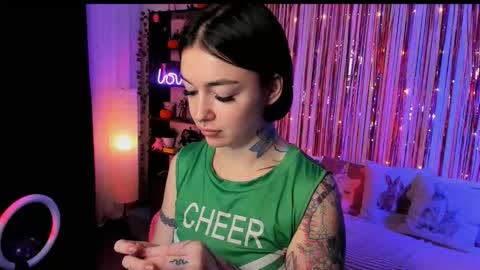 Magic Allie online show from October 22, 7:52 pm