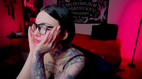 Magic Allie online show from May 23, 8:40 pm