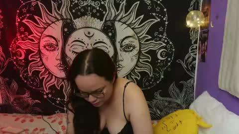 Claire online show from May 15, 11:18 pm