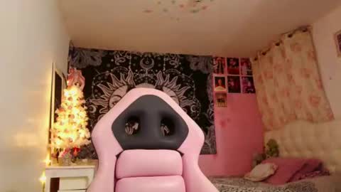 Claire online show from December 20, 11:16 pm