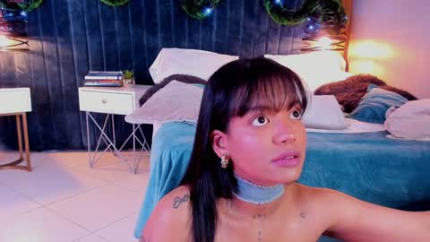 koko gomez online show from December 28, 5:02 am