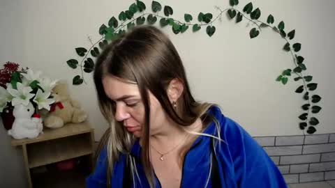 magic_katarina_ online show from October 8, 7:46 am