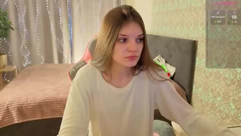 Merry online show from February 10, 3:53 am