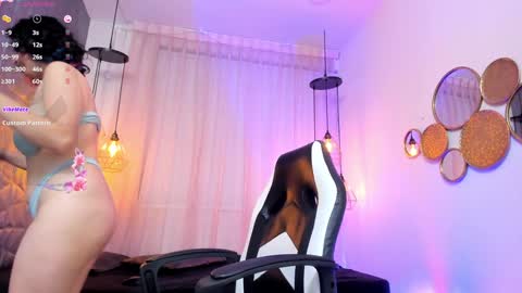 S  online show from February 8, 8:32 pm