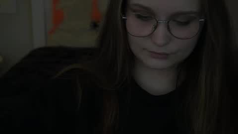 Emily online show from October 20, 12:30 pm