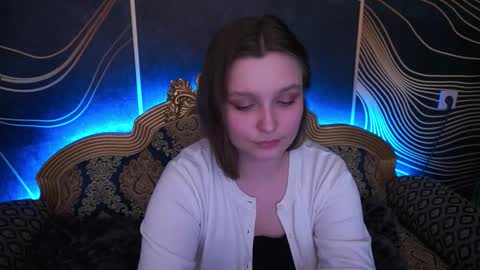 Emily online show from November 6, 2:23 pm