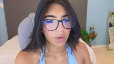 Maiaa Ruiz  online show from October 16, 3:03 pm