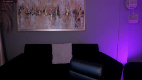  Maia  online show from March 3, 5:41 pm