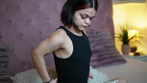  Maia  online show from February 25, 12:09 am