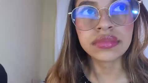 maickluna online show from September 28, 12:39 am