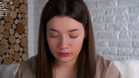 Lucy online show from October 31, 2:13 am