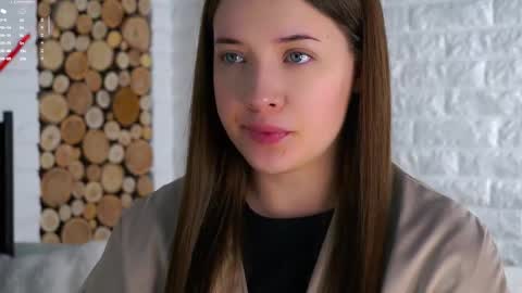 Lucy online show from October 30, 2:03 am