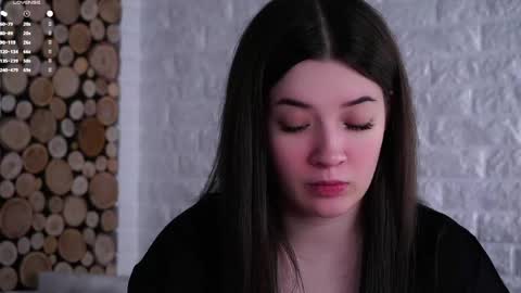 Lucy online show from May 14, 3:45 am