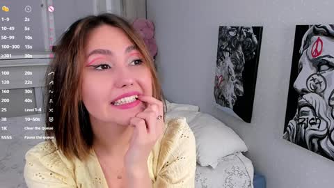Lucy online show from December 14, 3:25 pm