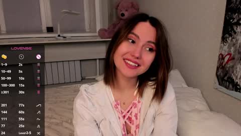 Lucy online show from December 21, 3:31 pm