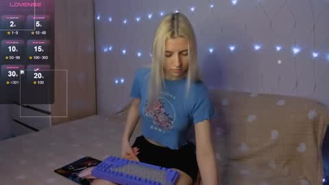 Your kitty online show from May 18, 4:35 pm