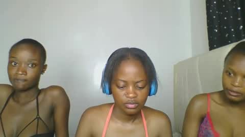 maira luv1 online show from April 7, 7:16 pm