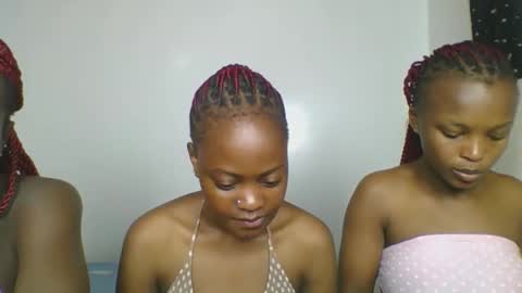 maira luv1 online show from March 25, 12:30 pm