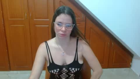 MAIRA online show from October 21, 3:54 am