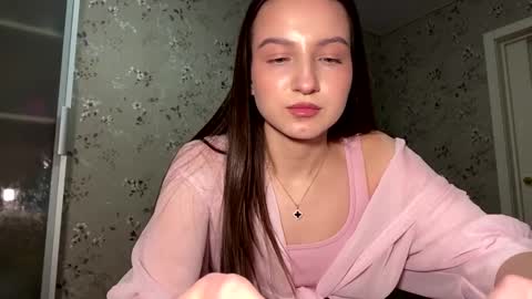 DIna online show from March 5, 3:30 pm