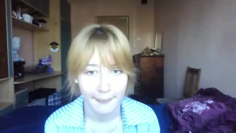 Evie online show from July 20, 3:03 pm