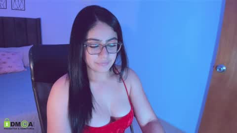 Maite online show from May 15, 2:16 am