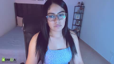 Maite online show from May 22, 3:37 am