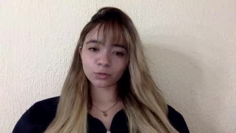 majo_gomezz online show from May 21, 3:37 am