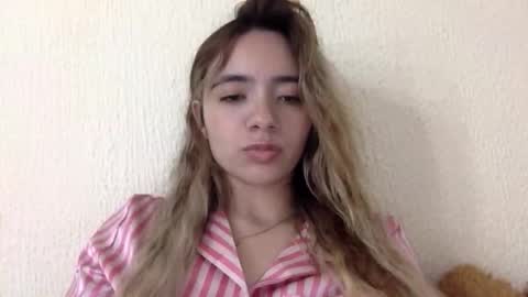 majo_gomezz online show from May 14, 3:01 am