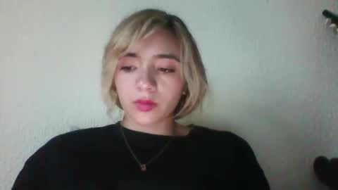majo_gomezz online show from November 4, 9:53 pm