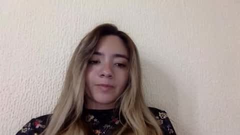 majo_gomezz online show from May 15, 3:11 am