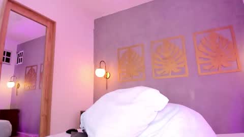 MAJO ROSE  online show from October 11, 8:00 pm