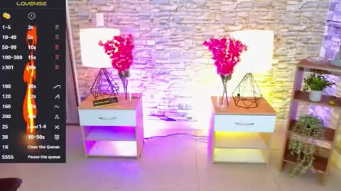 Makarena  online show from February 24, 1:05 am